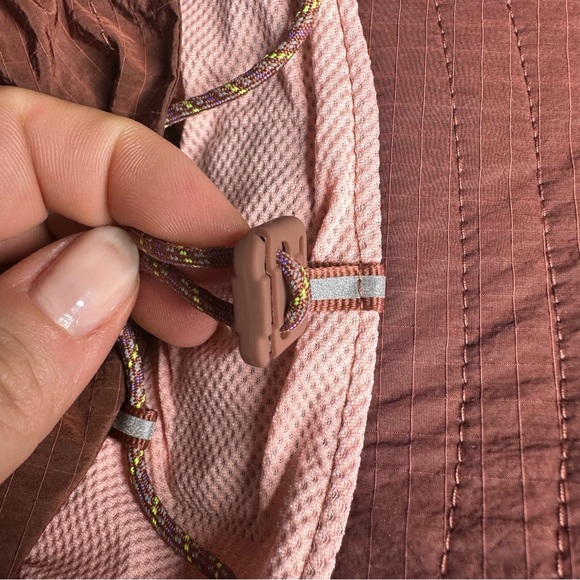 Lululemon Convertible Hike Bucket Hat NWT Size S/M (Ancient Copper) - Picture 12 of 16